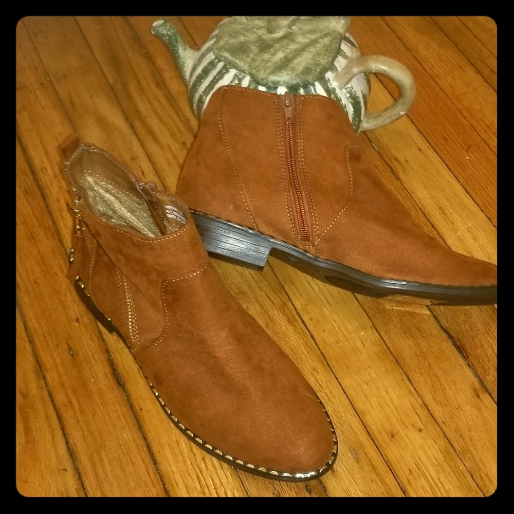 Brown faux leather booties